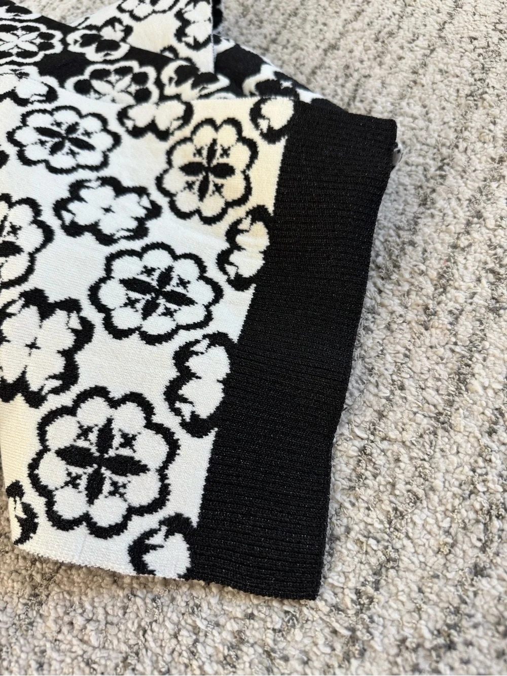 kate spade beautiful scarf